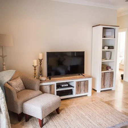 Maison Des Huguenots Le Roux Franschhoek Room photo